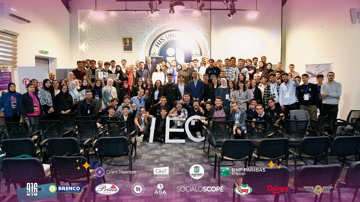 Data Cup team